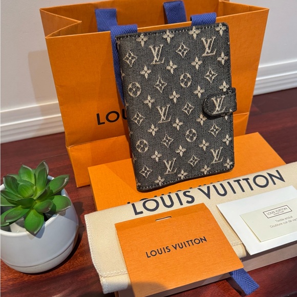 SOLD - 💎RARE Authentic Louis Vuitton Monogram Denim Agenda PM - Picture 6 of 16